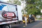 Gallery: 2013 Food Distribution in Owensboro on Sept. 5