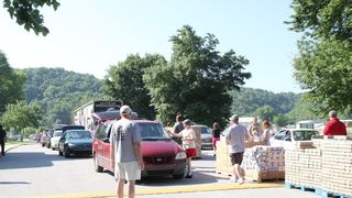 Gallery: SCC Kentucky 2013 Food Distribution