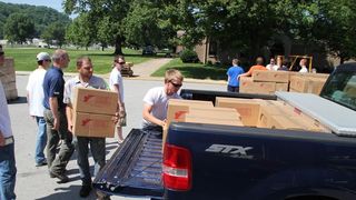 Gallery: SCC Kentucky 2013 Food Distribution