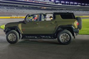Gallery: SCC Las Vegas 2025 Laps for Charity Under the Lights